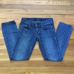 Express Straight Jeans